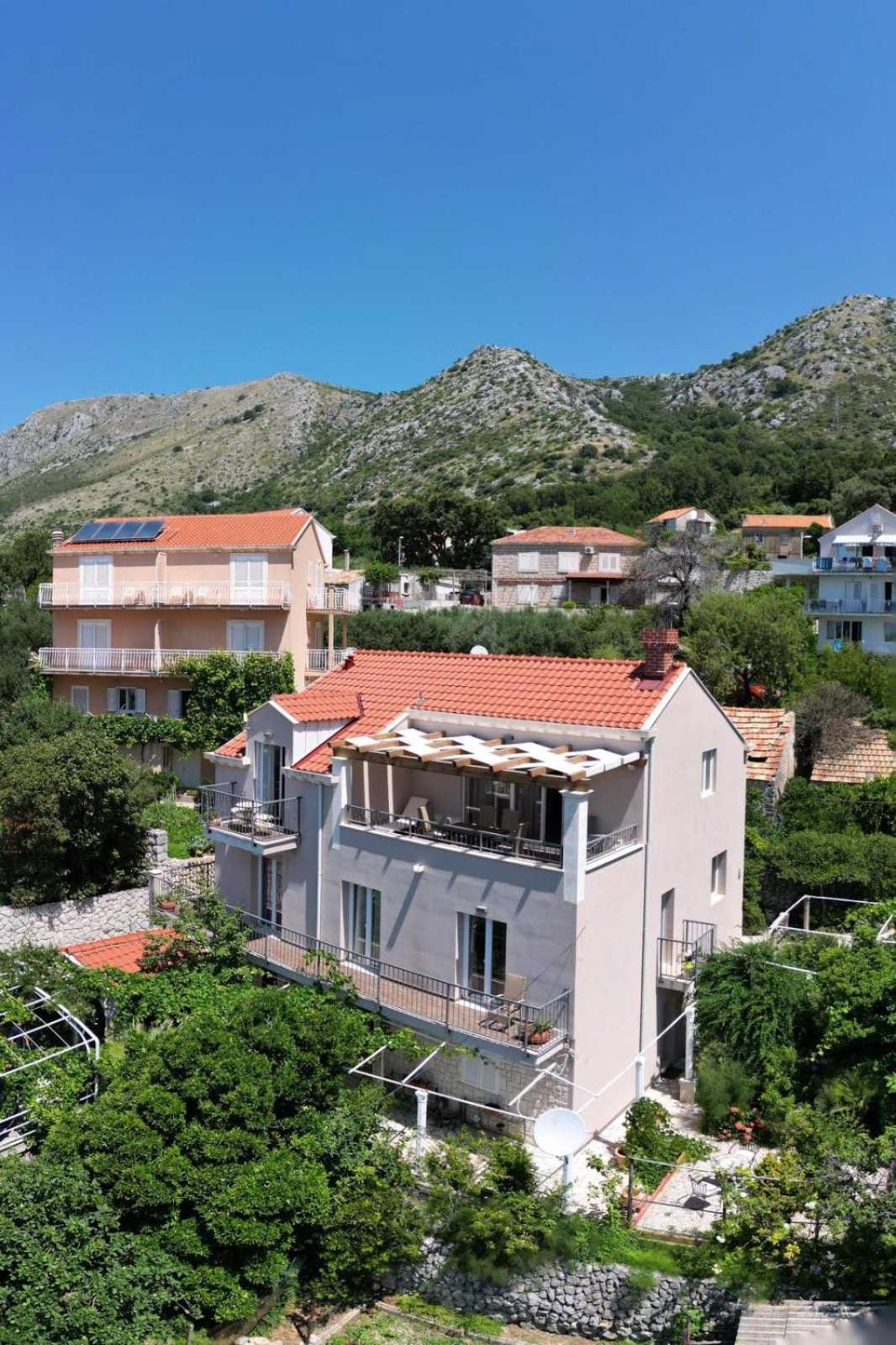 Ardura Shimmering On The Sea Mlini Exterior photo
